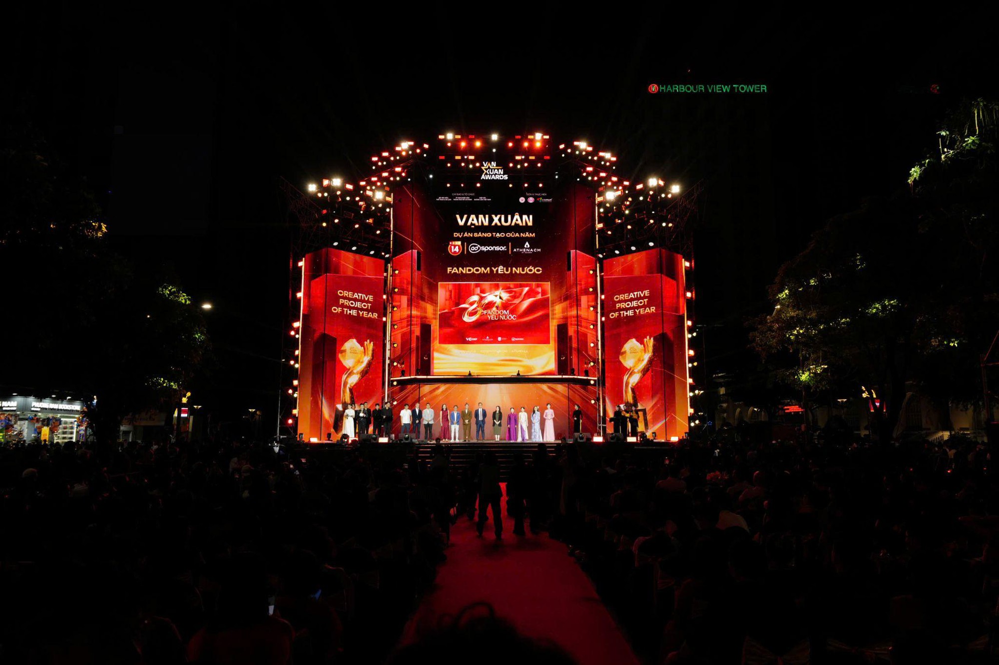 Admicro và niềm tự hào góp mặt trong "cú đúp" giải thưởng tại Vạn Xuân Awards 2025- Ảnh 2.