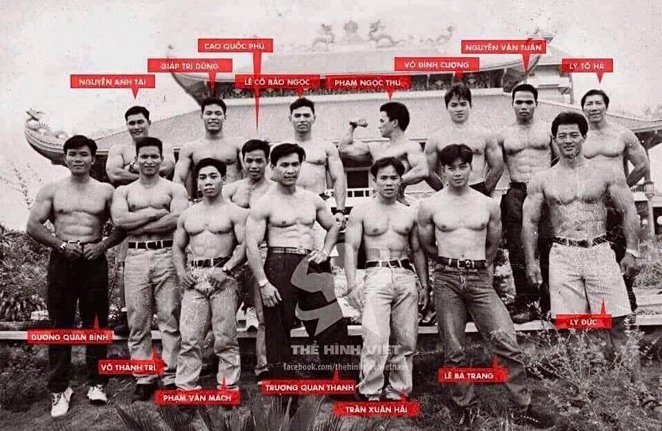 Nhìn bức ảnh này mới hiểu vì sao có câu "đẹp như Lý Đức", "khoẻ như Lý Đức"- Ảnh 1.