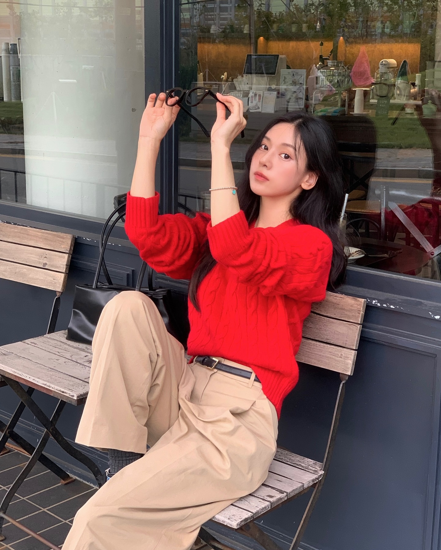 4 cách mặc áo len siêu sang chảnh, trời càng lạnh càng phải ghim- Ảnh 7.