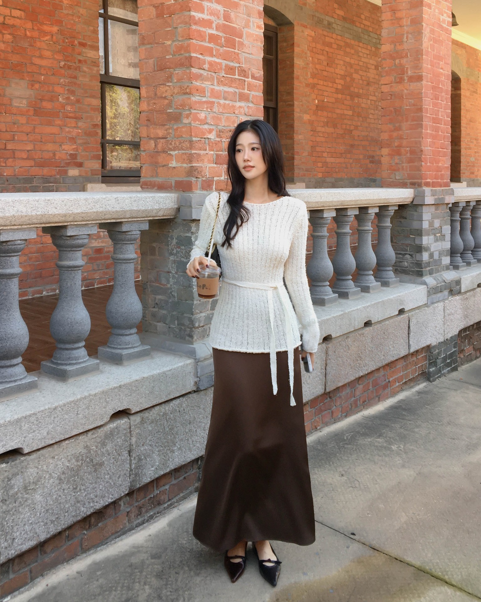 4 cách mặc áo len siêu sang chảnh, trời càng lạnh càng phải ghim- Ảnh 4.