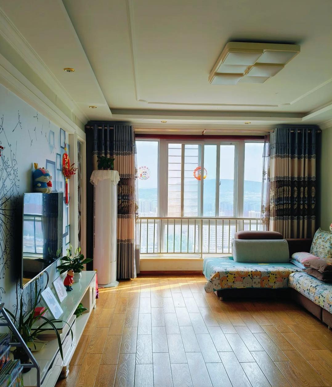 Ngôi nhà bình yên của người phụ nữ 60 tuổi: Đơn giản nhưng càng nhìn càng muốn ở lại- Ảnh 1.