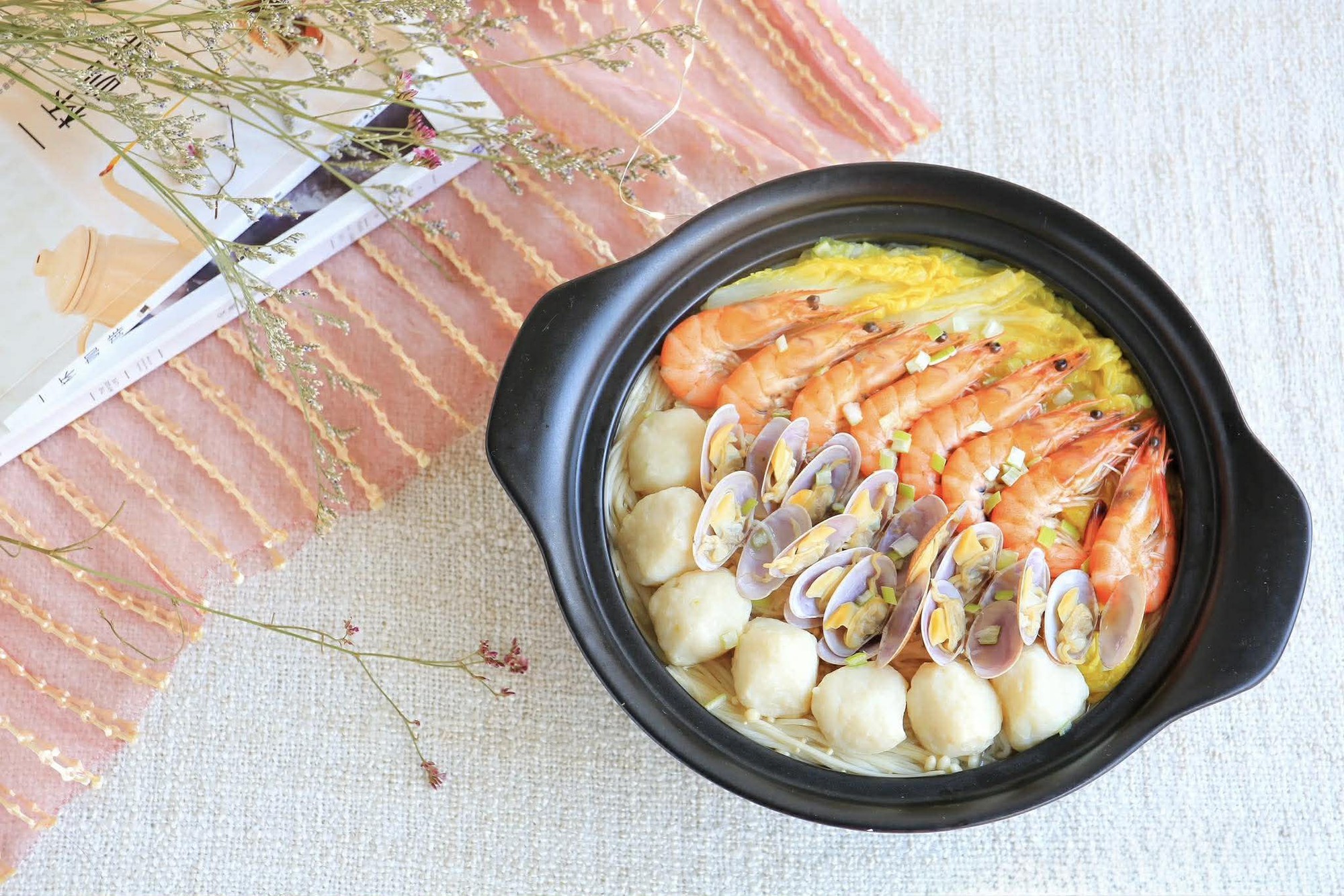 Ngày đầu tiên của năm mới 2026 thảnh thơi, ngon miệng nhờ món ăn dễ nấu, thử một miếng ai cũng phải xuýt xoa- Ảnh 13.