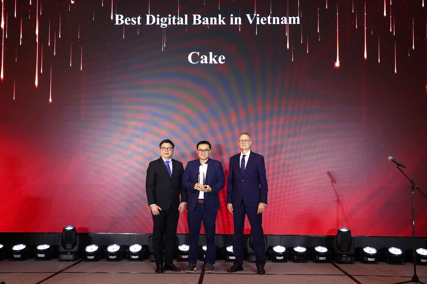 Ngân hàng số Cake by VPBank tăng trưởng mạnh về quy mô và hiệu quả- Ảnh 1.