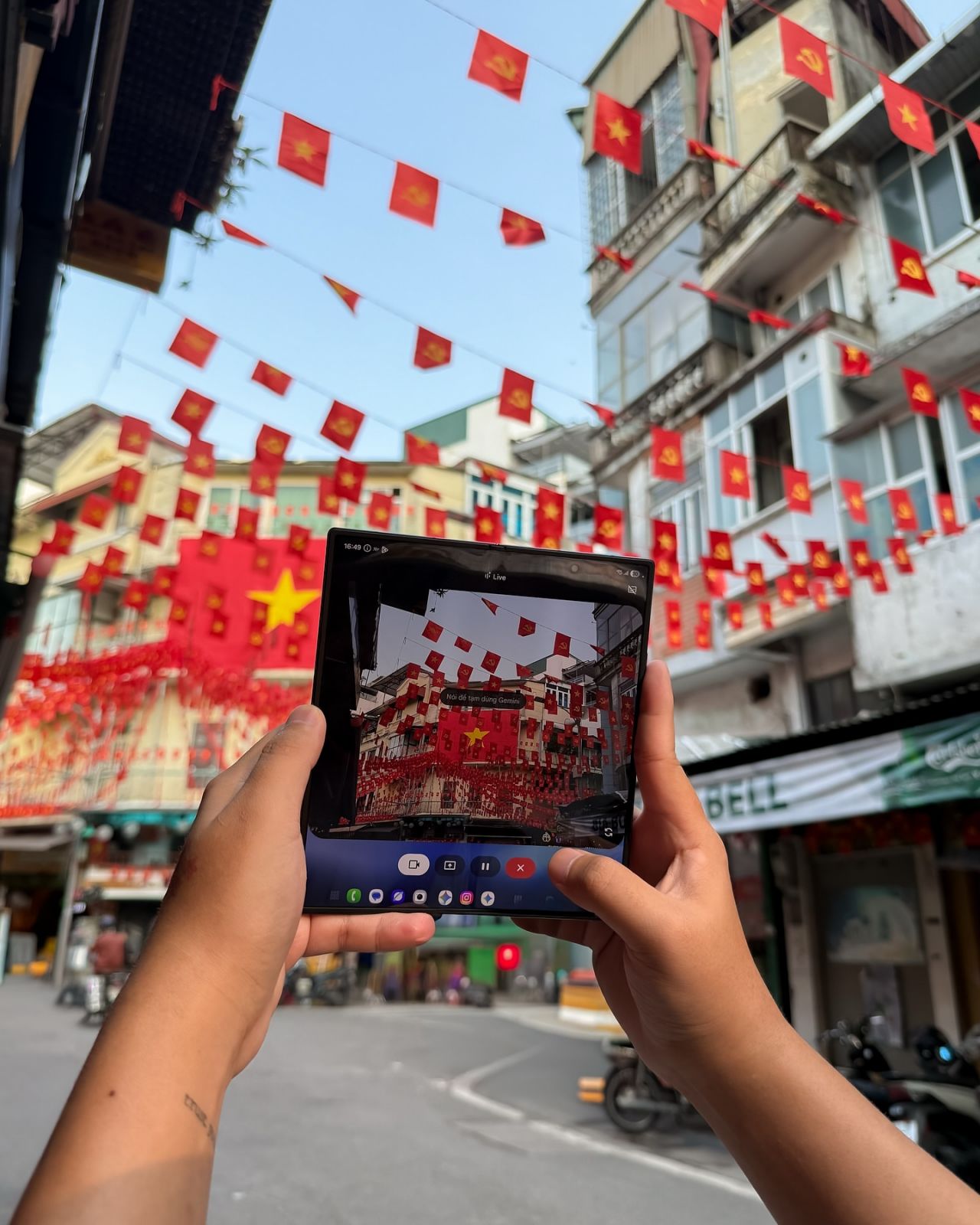 Nửa năm sau ngày ra mắt, Galaxy Z Fold7 vẫn song hành bên bạn để gập mở những khoảnh khắc đáng nhớ- Ảnh 3.