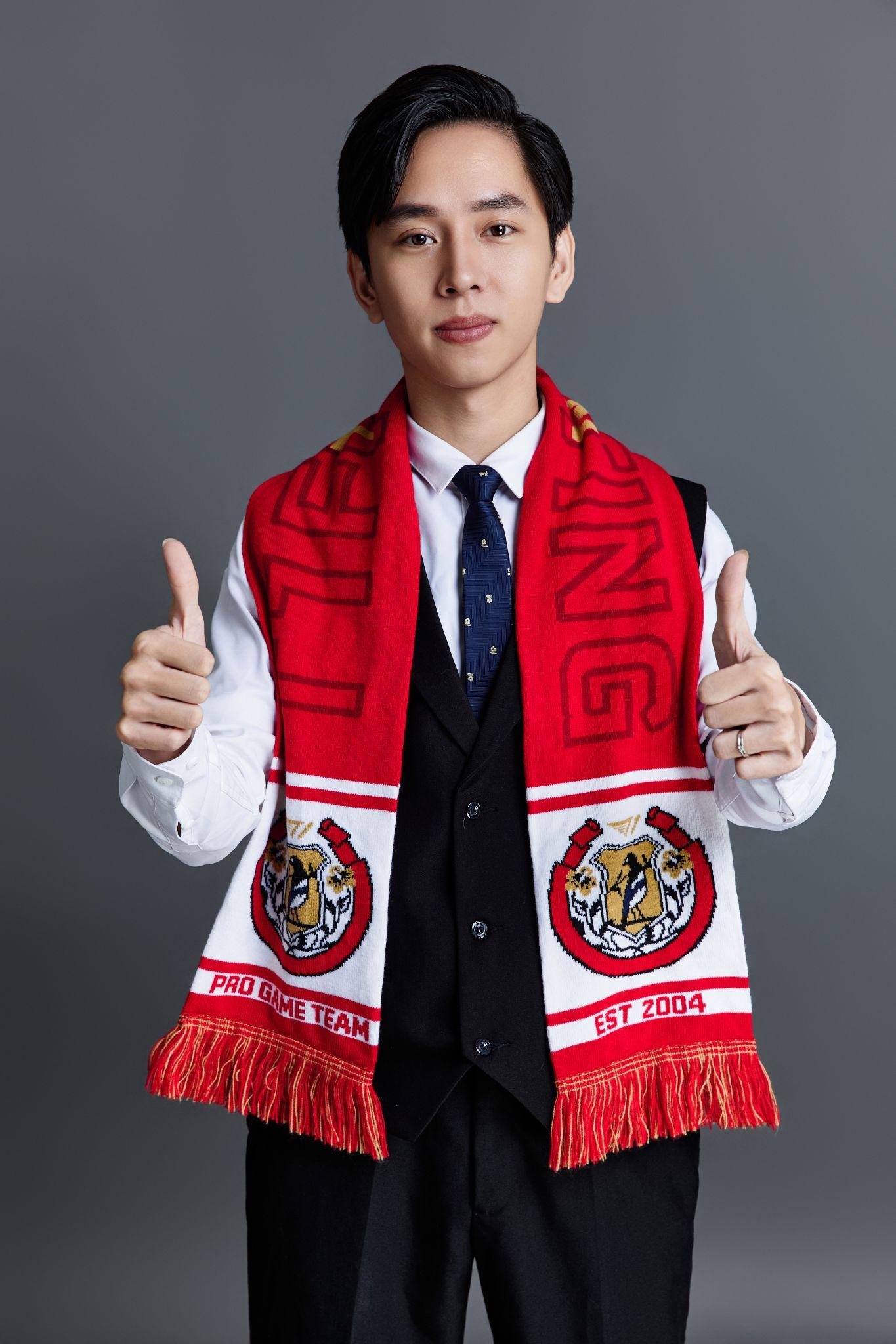 Hành trình làm nghề bền bỉ của Văn Tùng - BLV gây chú ý trên mạng xã hội hiện nay- Ảnh 6.