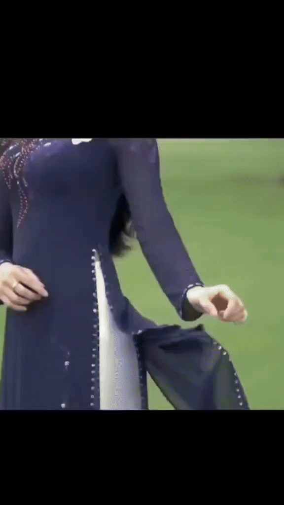 "Đồng Ánh Quỳnh đã trải qua những gì vậy?- Ảnh 2. "Đồng Ánh Quỳnh đã trải qua những gì vậy?- Ảnh 2.