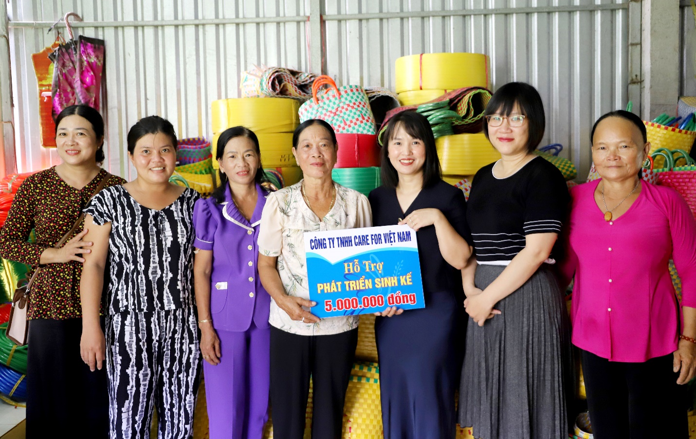 Care For Việt Nam cùng phụ nữ Vĩnh Long phát triển sinh kế bền vững- Ảnh 3.