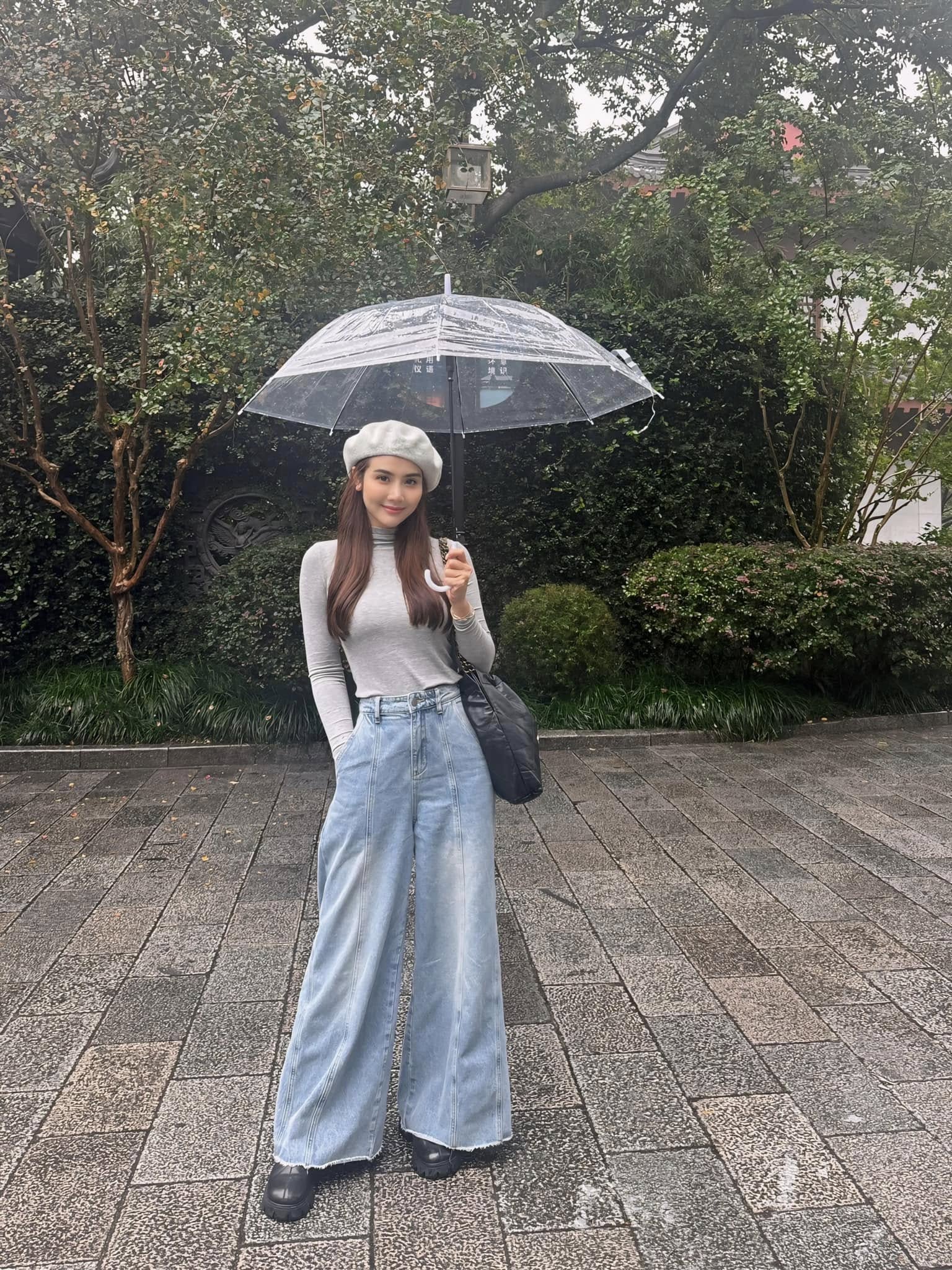 Style mùa đông của Huyền Lizzie gói gọn trong 4 chữ: Đơn giản mà sang!- Ảnh 5.