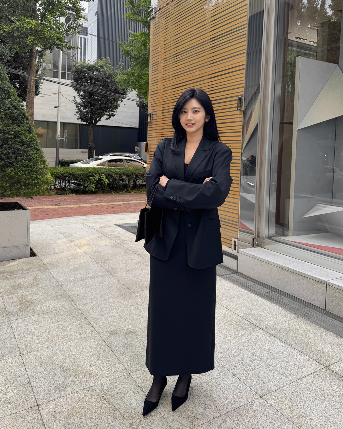 5 item công sở không bao giờ lỗi mốt, càng thích mặc đồ đơn giản càng nên có- Ảnh 2. 5 item công sở không bao giờ lỗi mốt, càng thích mặc đồ đơn giản càng nên có- Ảnh 2.