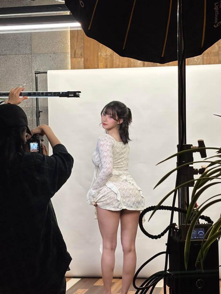 Hot girl trong game hẹn hò khoe dáng bốc lửa khiến nhiều fan sốt ruột đợi ngày ra mắt- Ảnh 2.