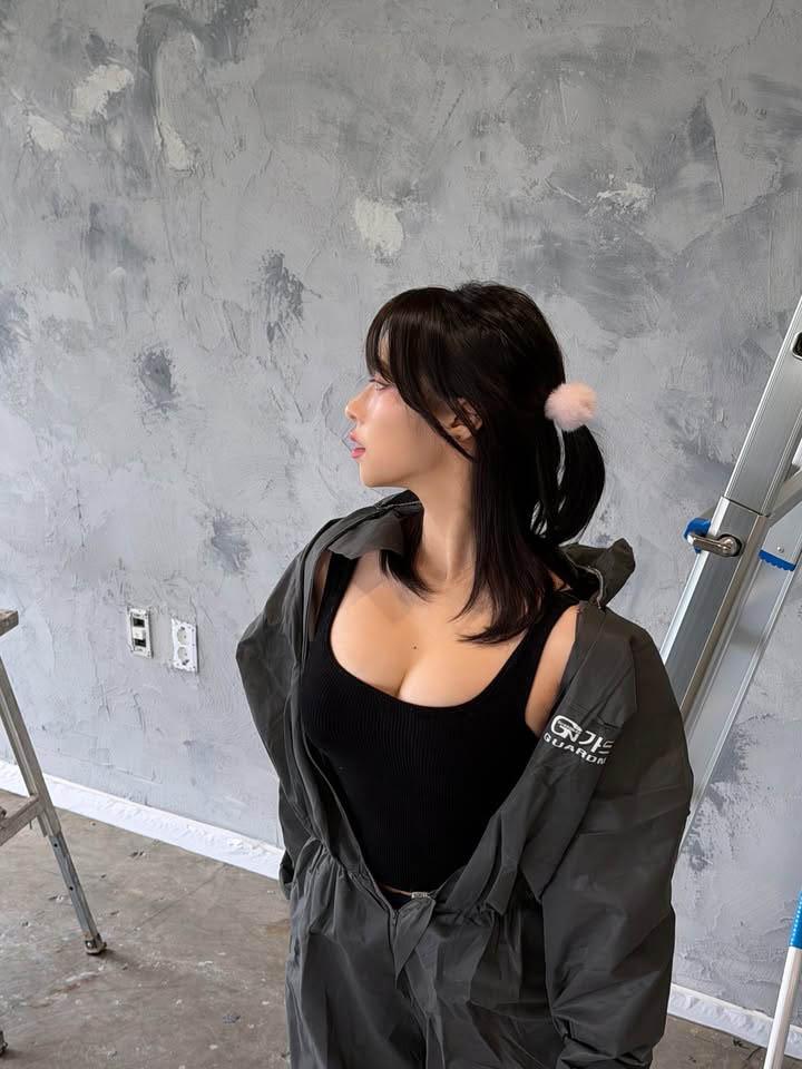 Hot girl trong game hẹn hò khoe dáng bốc lửa khiến nhiều fan sốt ruột đợi ngày ra mắt- Ảnh 6.