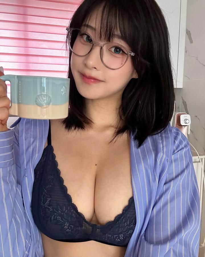 Hot girl trong game hẹn hò khoe dáng bốc lửa khiến nhiều fan sốt ruột đợi ngày ra mắt- Ảnh 7.