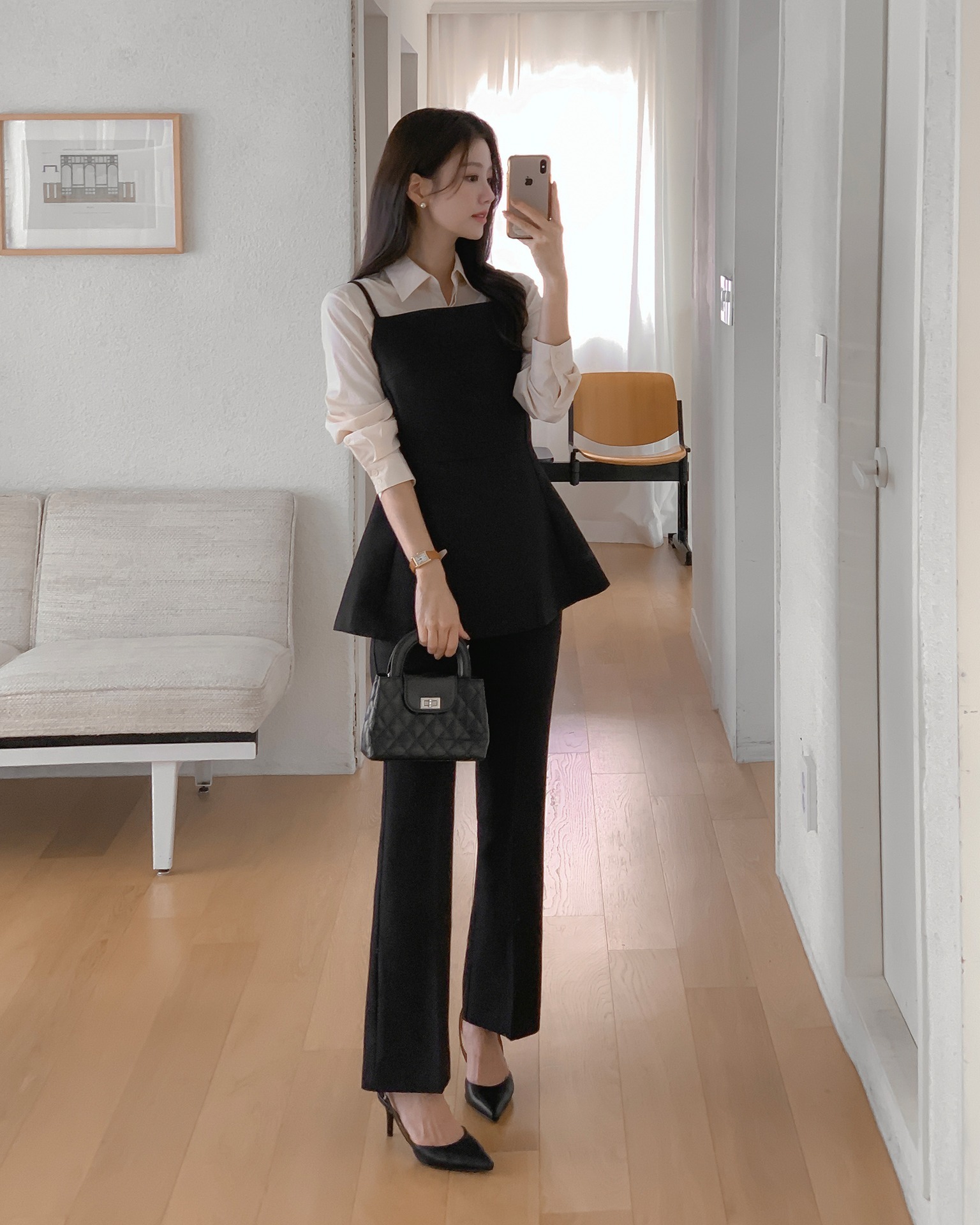 Chị em chỉ cần có đúng 3 đôi giày cao gót để sành điệu từ công sở ra phố- Ảnh 6.