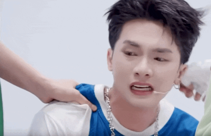 Nam ca sĩ từng bị Trấn Thành góp ý hở tí là khóc- Ảnh 4. Nam ca sĩ từng bị Trấn Thành góp ý hở tí là khóc- Ảnh 4.