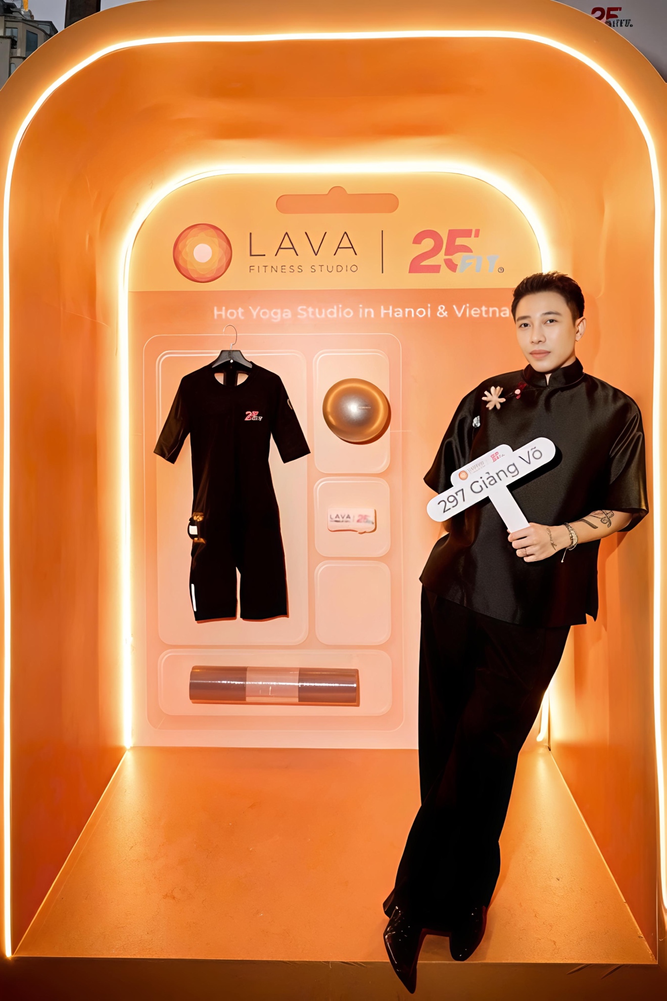 LAVA Hot Yoga có mặt tại Hà Nội - Quy tụ Stylist Hoàng Ku, NTK Adrian Anh Tuấn- Ảnh 3.