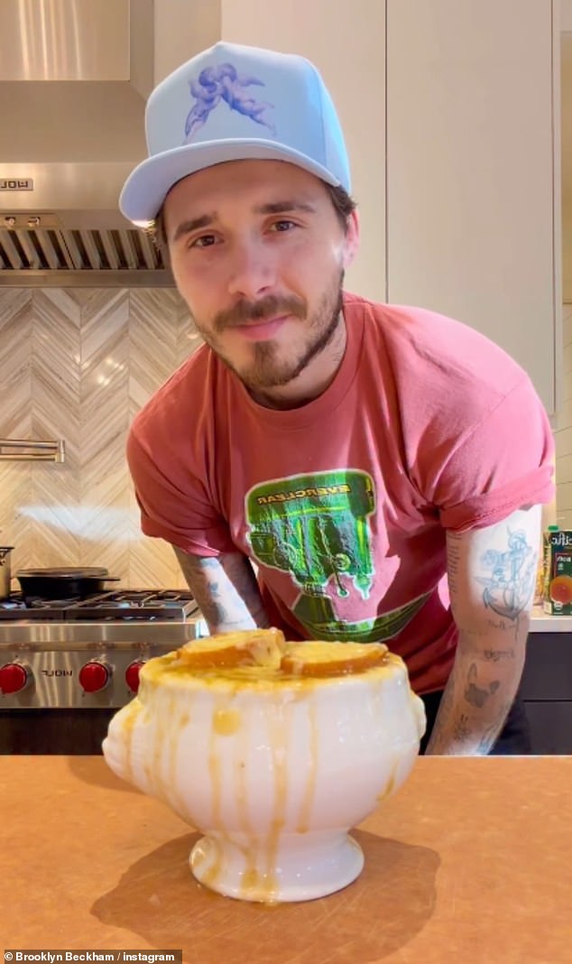 Nhà Beckham rạng rỡ ăn mừng cúp vô địch của Messi và Inter Miami, tiểu thư Harper visual xinh đẹp chiếm spotlight- Ảnh 3. Nhà Beckham rạng rỡ ăn mừng cúp vô địch của Messi và Inter Miami, tiểu thư Harper visual xinh đẹp chiếm spotlight- Ảnh 3.