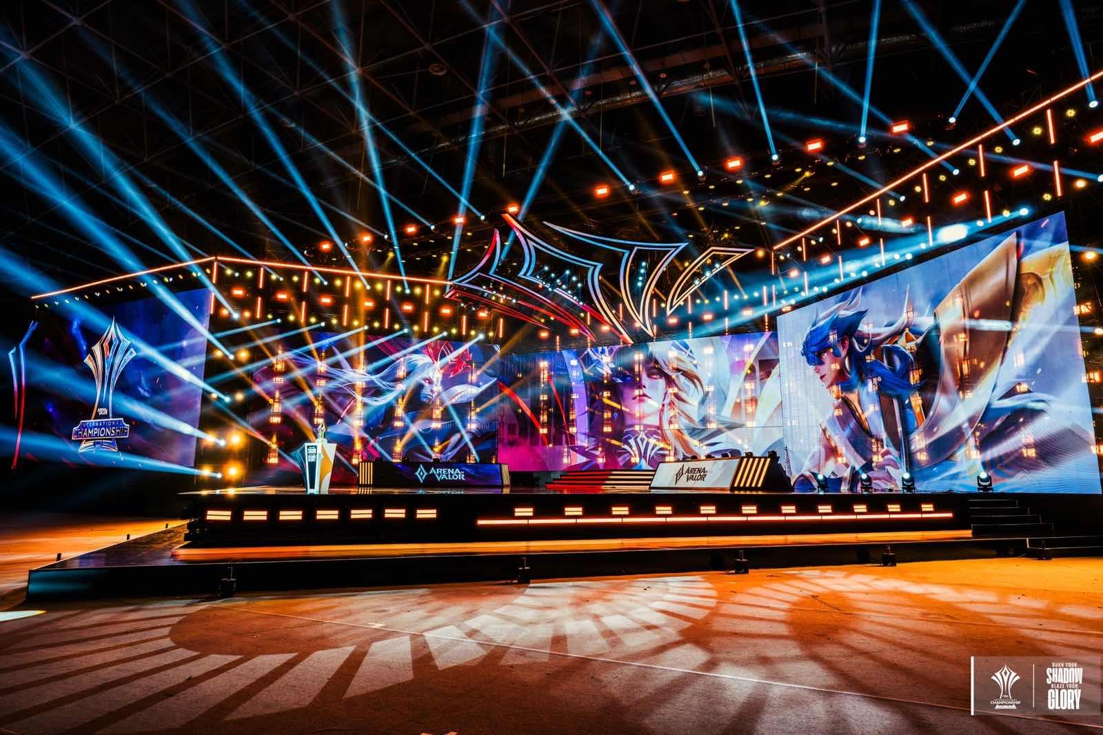 ShopeePay "gây sốt" AIC 2025: Giảm đến 50% nạp thẻ, loạt ưu đãi độc quyền cho fan Esports- Ảnh 1.