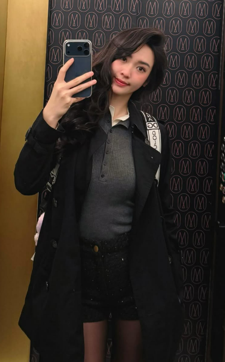 Vũ Thúy Quỳnh và thiếu gia Đức Phạm "mất hút" sau khi công khai tình cảm- Ảnh 4. Vũ Thúy Quỳnh và thiếu gia Đức Phạm "mất hút" sau khi công khai tình cảm- Ảnh 4.