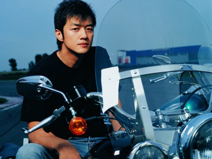 Lộ diện cô con gái thứ 4 bị cắt chi sau trận động đất của Lý Á Bằng- Ảnh 4. Lộ diện cô con gái thứ 4 bị cắt chi sau trận động đất của Lý Á Bằng- Ảnh 4.