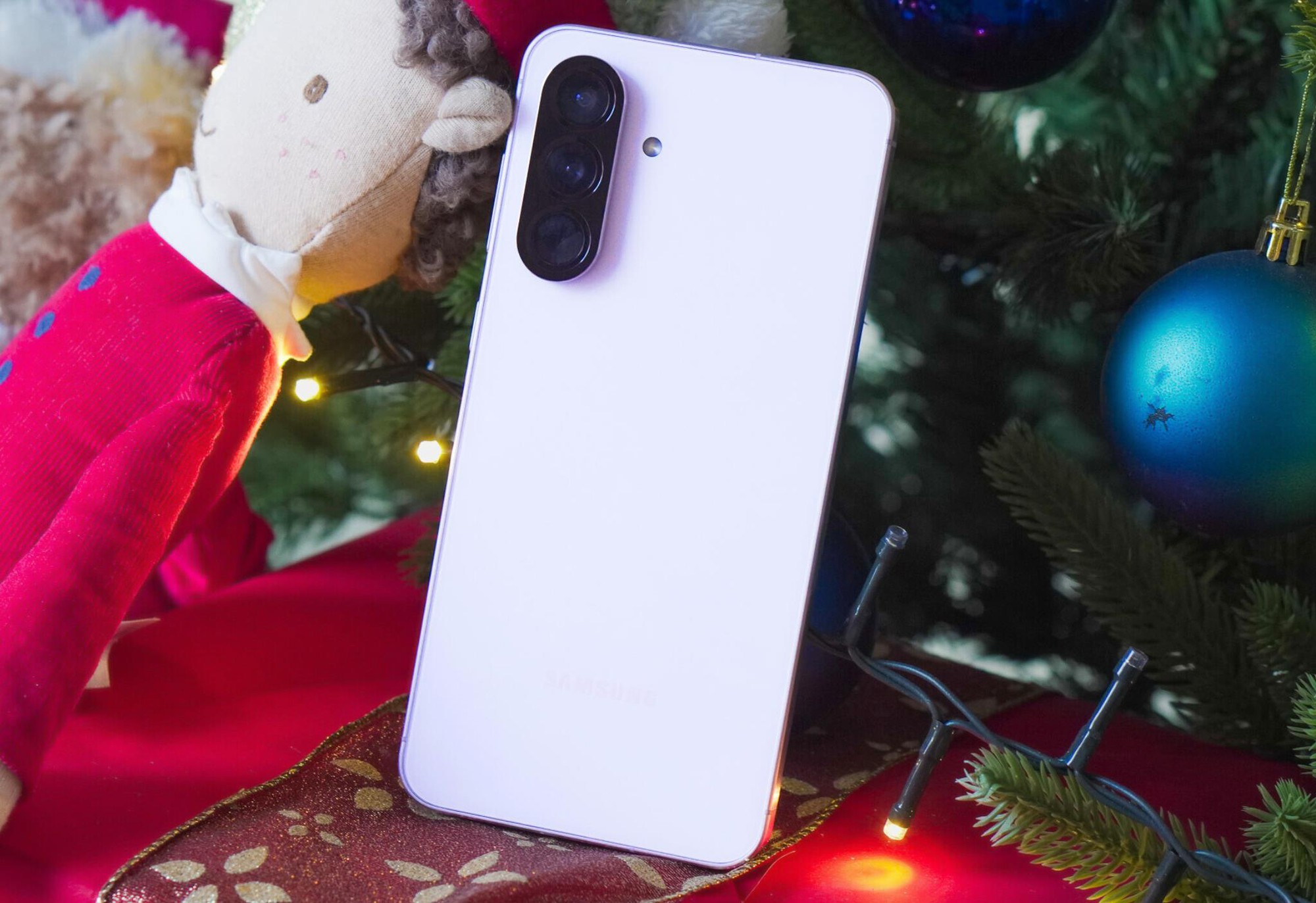 Chọn quà “keo lỳ” không lo “cháy ví”: Gemini Live soi giá, hiến kế gói quà cực nghệ- Ảnh 6.