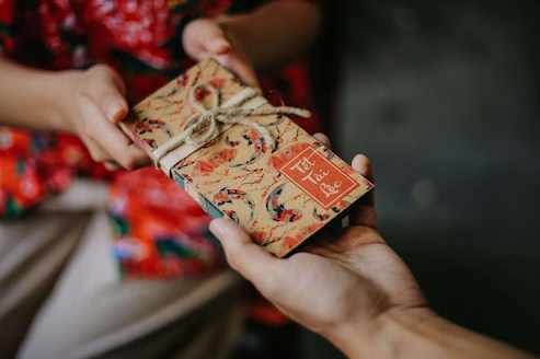 “Đưa lì xì đây bố mẹ giữ hộ” - nghe quen quen nhưng hoá ra đây là cách khiến tiền đẻ ra tiền!- Ảnh 3. “Đưa lì xì đây bố mẹ giữ hộ” - nghe quen quen nhưng hoá ra đây là cách khiến tiền đẻ ra tiền!- Ảnh 3.