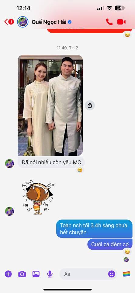 Lộ cảnh MC Huyền Trang Mù Tạt vào vai "vợ đảm" của tiền vệ Đức Huy, hội cầu thủ liền vào "bóc trần" một chuyện- Ảnh 2.
