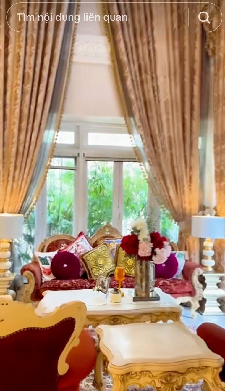 Phú bà kim cương quận 3 với kiểu tóc "độc lạ": Trên tay lấp lánh mấy căn biệt thự, chơi thân với cả showbiz- Ảnh 27. Phú bà kim cương quận 3 với kiểu tóc "độc lạ": Trên tay lấp lánh mấy căn biệt thự, chơi thân với cả showbiz- Ảnh 27.
