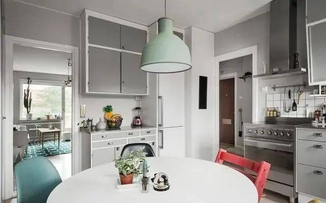 Ngôi nhà 58m² của người phụ nữ trung niên nhận được "bão like" từ cộng động mạng- Ảnh 10.