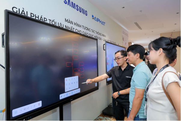 Samsung giới thiệu Bảng tương tác Android WAF và TV chuyên dụng cho giáo dục- Ảnh 2.