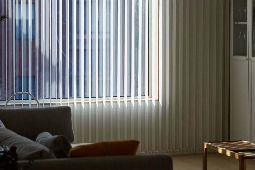 Căn hộ tối giản của cô gái sở hữu hơn 200 chiếc nồi và đảo bếp dài đến 2,2m- Ảnh 6. Căn hộ tối giản của cô gái sở hữu hơn 200 chiếc nồi và đảo bếp dài đến 2,2m- Ảnh 6.