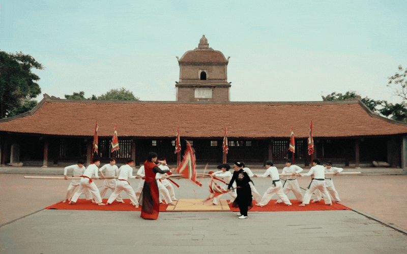 Món ăn bốc bằng tay xuất hiện trong MV Bắc Bling của Hòa Minzy: Đặc sản Kinh Bắc trứ danh, xa quê chắc chắn thèm!- Ảnh 1. Món ăn bốc bằng tay xuất hiện trong MV Bắc Bling của Hòa Minzy: Đặc sản Kinh Bắc trứ danh, xa quê chắc chắn thèm!- Ảnh 1.