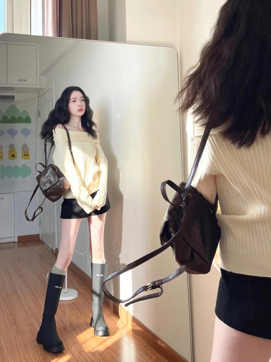 Phụ nữ trung niên diện áo len theo 4 cách này đảm bảo trẻ trung, xinh đẹp lên nhiều phần- Ảnh 8.
