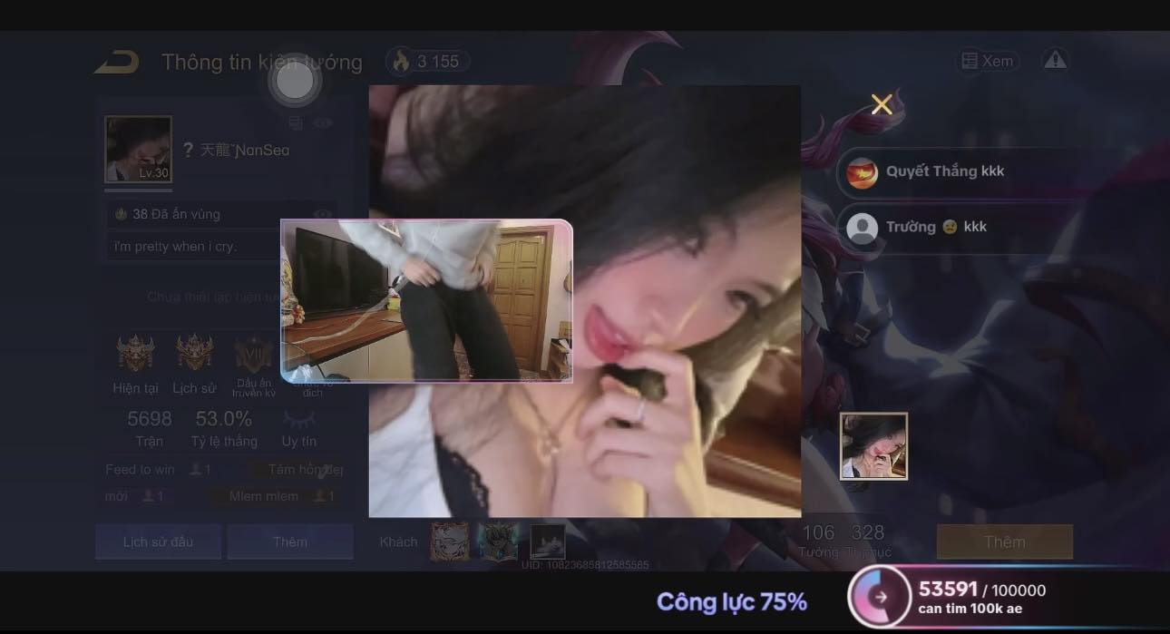 Đụng mặt nữ game thủ gợi cảm, nam streamer si mê không lối thoát- Ảnh 3. Đụng mặt nữ game thủ gợi cảm, nam streamer si mê không lối thoát- Ảnh 3.