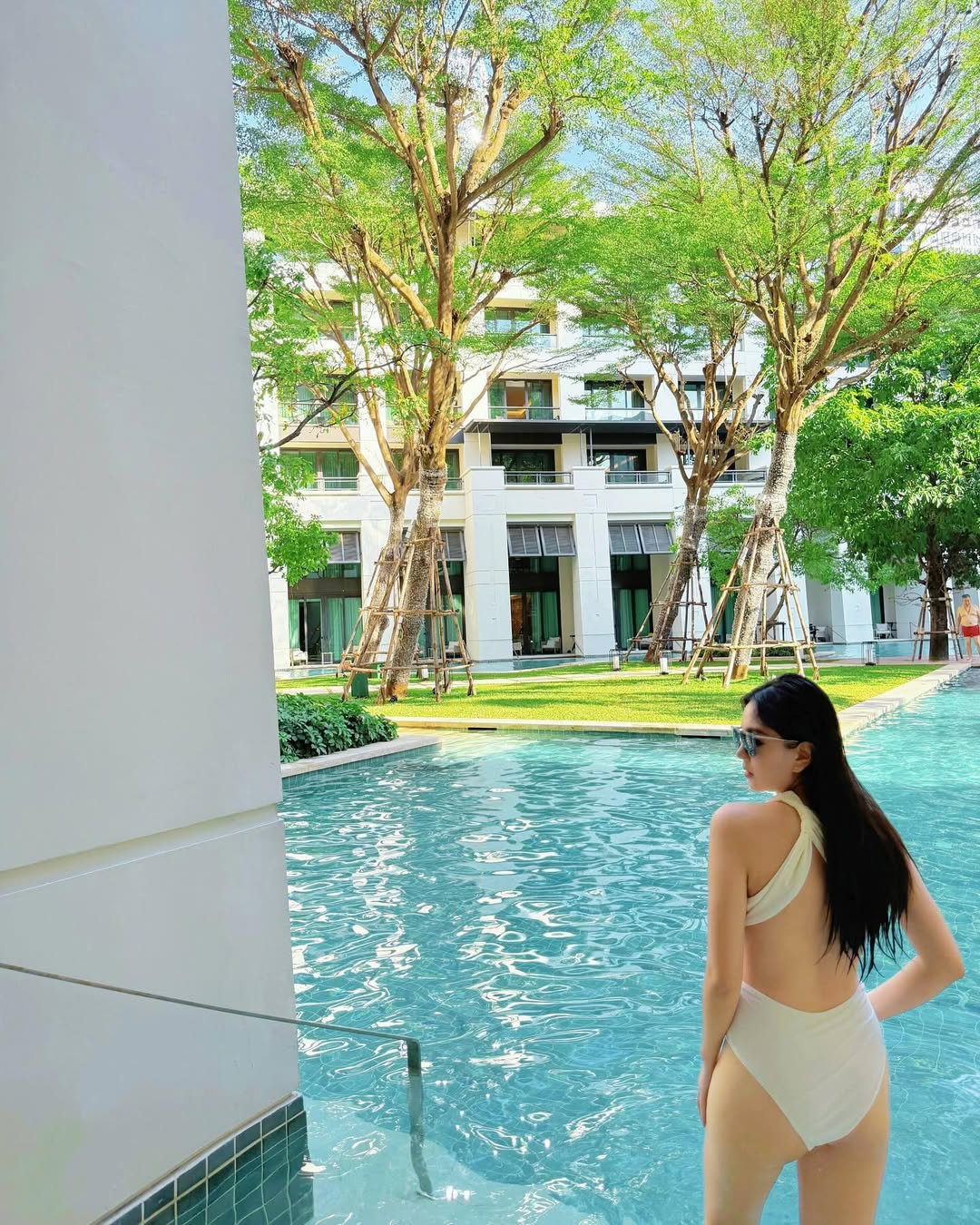Được netizen gọi là "mỹ nhân mặc đẹp", style của MC VTV Mai Ngọc khi bầu bí có điểm gì bị chê?- Ảnh 7.