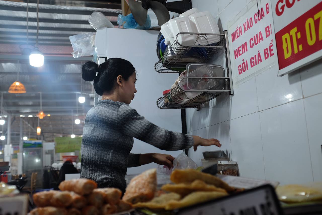 Hí hửng trải nghiệm "đặc sản" foodtour Hải Phòng và cái kết đắng lòng: Lời khuyên chân thành từ "nạn nhân của giá bể"- Ảnh 4.