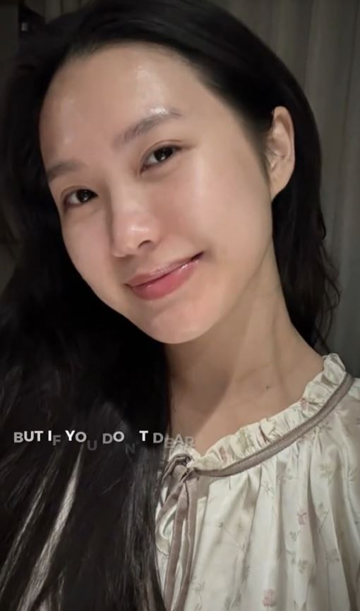 Doãn Hải My bất ngờ xuất hiện với gương mặt mộc, liệu có khác lúc trang điểm lên đồ sánh bước cùng Văn Hậu?- Ảnh 1.