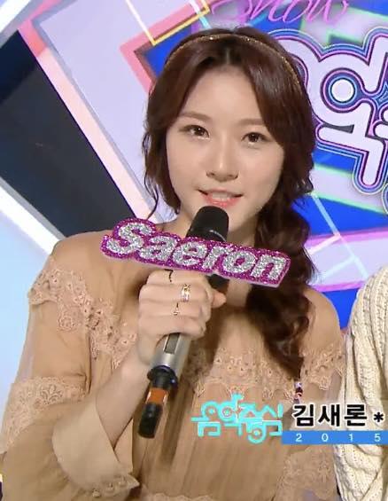 Rò rỉ kho ảnh Kim Soo Hyun - Kim Sae Ron "non choẹt” cặp kè nhau, cả 1 video tố nam diễn viên nói dối?- Ảnh 4.