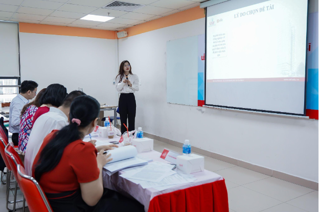Nhiều điểm thu hút của chương trình thạc sĩ kế toán tại UEF- Ảnh 3.