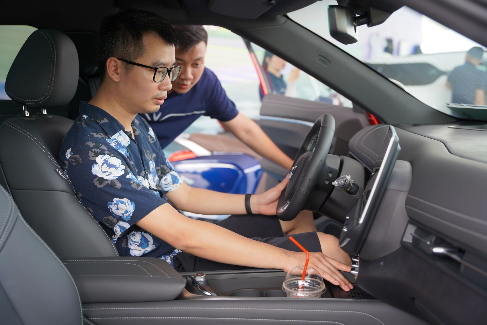 Chạy dịch vụ 25.000 km, VF 5 bán lại chỉ mất đúng 15 triệu đồng- Ảnh 2.