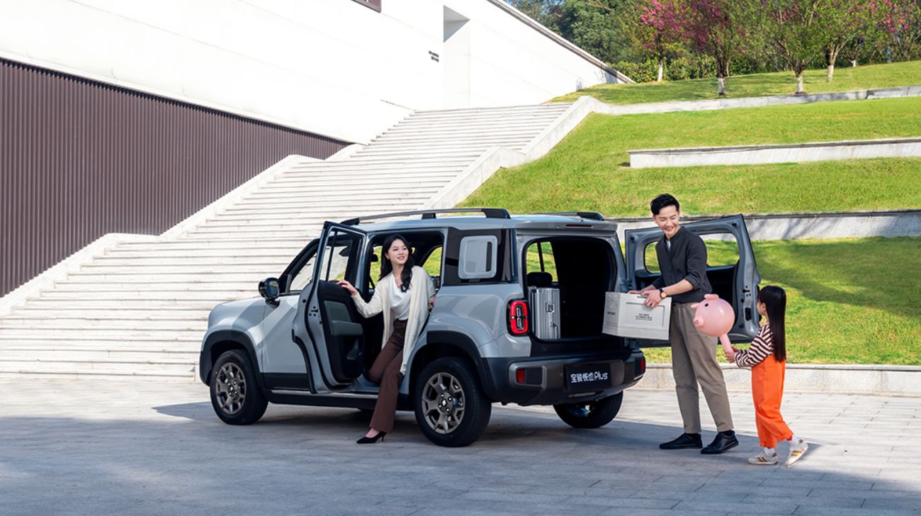 Nhà sản xuất Việt thành lập năm 1976 sắp bán ô tô mới: Đi 400km/sạc, giá 400 triệu mà trông như xe 4,5 tỷ- Ảnh 3. Nhà sản xuất Việt thành lập năm 1976 sắp bán ô tô mới: Đi 400km/sạc, giá 400 triệu mà trông như xe 4,5 tỷ- Ảnh 3.