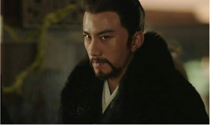 Võ tướng 18 tuổi được so sánh với Triệu Vân: Khiến 200.000 quân lính đối thủ quy hàng, vang danh thiên hạ- Ảnh 4. Võ tướng 18 tuổi được so sánh với Triệu Vân: Khiến 200.000 quân lính đối thủ quy hàng, vang danh thiên hạ- Ảnh 4.