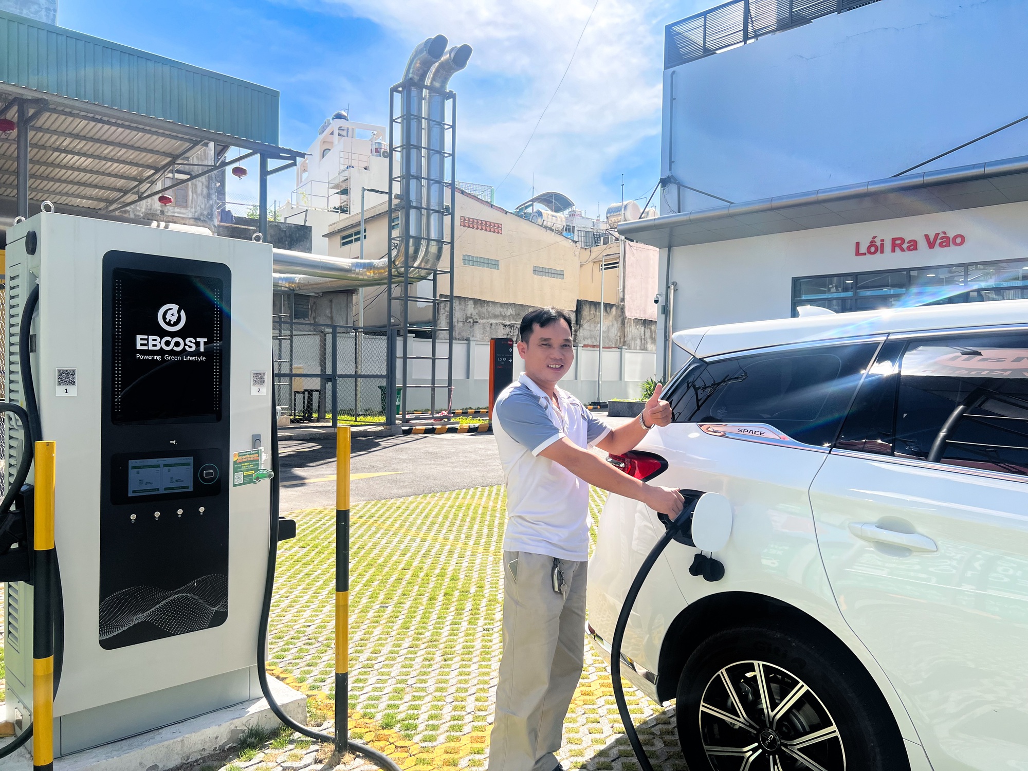 EBOOST và Grab Việt Nam hợp tác nhằm tiên phong thúc đẩy giao thông xanh- Ảnh 2.