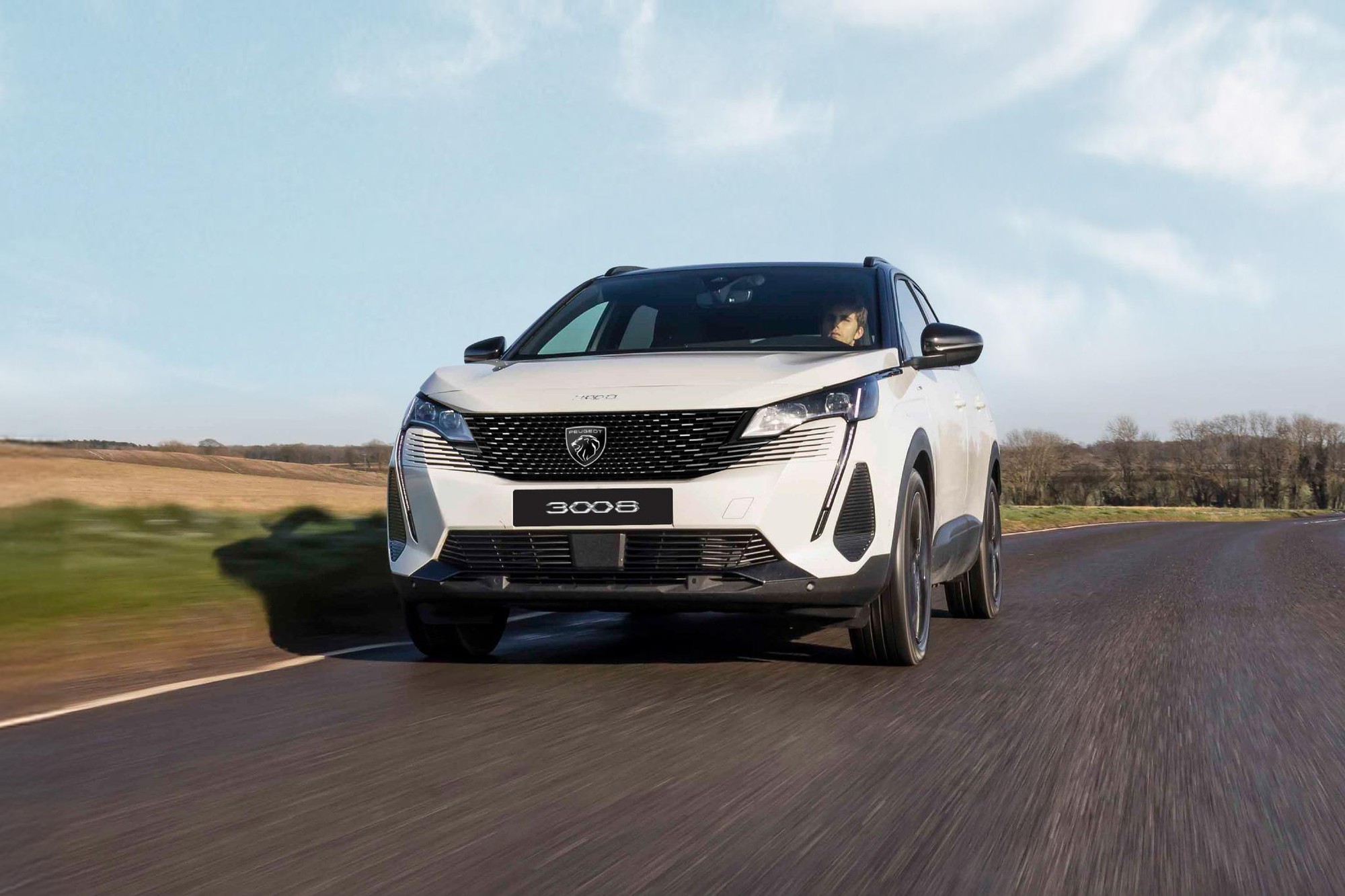 4 mẫu SUV Peugeot được ưu đãi đến 85 triệu đồng mừng đại lễ- Ảnh 1.
