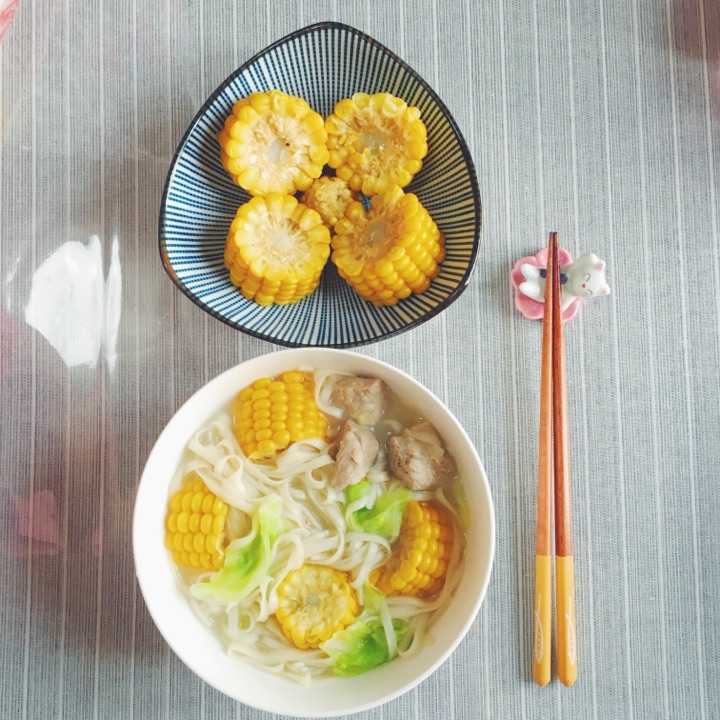 Mẹ Hà Nội chia sẻ: Tôi sống thử với lương hưu 6 triệu/tháng, và nhận ra mình không cần tiêu nhiều như tưởng tượng- Ảnh 2. Mẹ Hà Nội chia sẻ: Tôi sống thử với lương hưu 6 triệu/tháng, và nhận ra mình không cần tiêu nhiều như tưởng tượng- Ảnh 2.