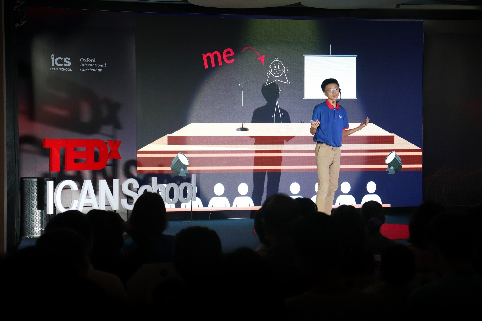 "Mục sở thị" chương trình CỰC HAY ở 1 ngôi trường TP.HCM: Khi học sinh "dám" đặt câu hỏi lớn về tình yêu, nỗi sợ- Ảnh 4. "Mục sở thị" chương trình CỰC HAY ở 1 ngôi trường TP.HCM: Khi học sinh "dám" đặt câu hỏi lớn về tình yêu, nỗi sợ- Ảnh 4.