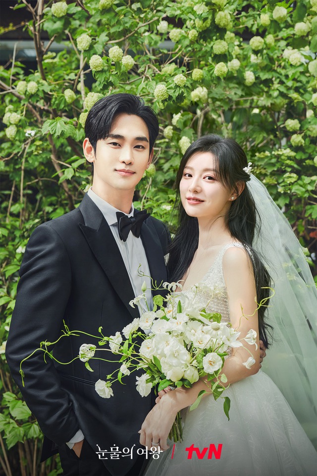 Kim Soo Hyun được chọn còn Kim Ji Won phải "ra chuồng gà", netizen phẫn nộ: “Trọng nam khinh nữ”- Ảnh 1.