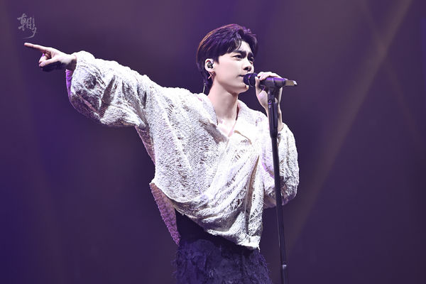 Dàn sao thi nhau “hồi sinh” sau bê bối: "Đỉnh lưu” quỳ gối xin lỗi, đối thủ Chipu chiếm vị trí Center - Ảnh 4.