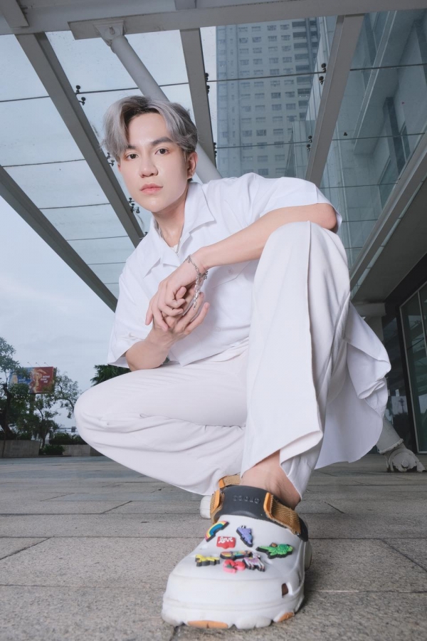 Call me Duy gây bất ngờ với hình ảnh mới trong chuyến du lịch Thái Lan- Ảnh 4.