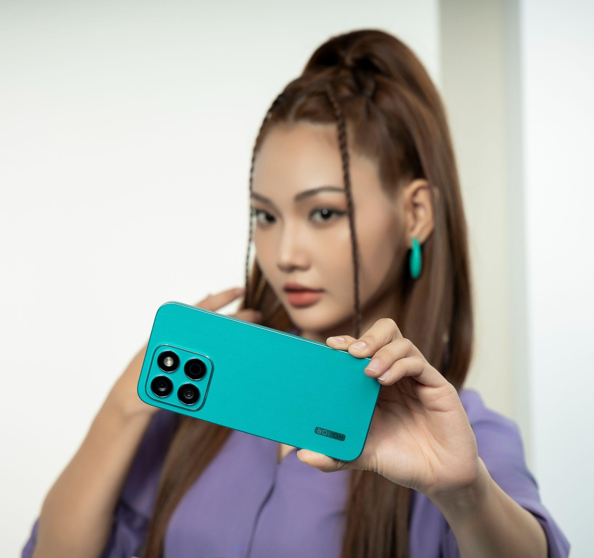 HONOR X8c - smartphone “đa-zi-năng” mang những trải nghiệm sống động, đa chiều trong tầm tay- Ảnh 3. HONOR X8c - smartphone “đa-zi-năng” mang những trải nghiệm sống động, đa chiều trong tầm tay- Ảnh 3.