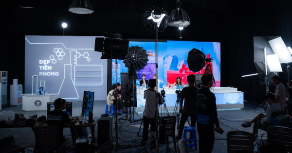 Livestream Factory: Bệ phóng cho doanh nghiệp trong kỷ nguyên livestream- Ảnh 1. Livestream Factory: Bệ phóng cho doanh nghiệp trong kỷ nguyên livestream- Ảnh 1.